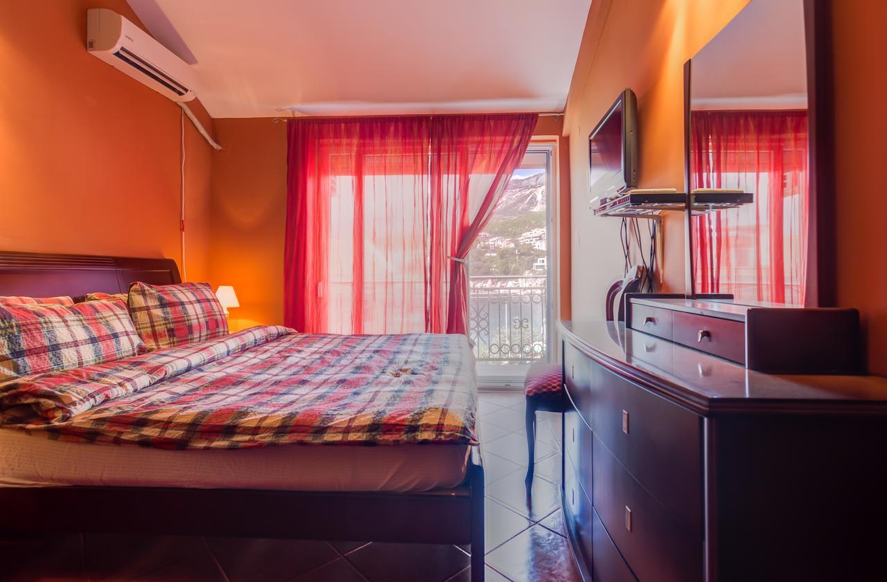 Apartments Varja Sveti Stefan Bagian luar foto